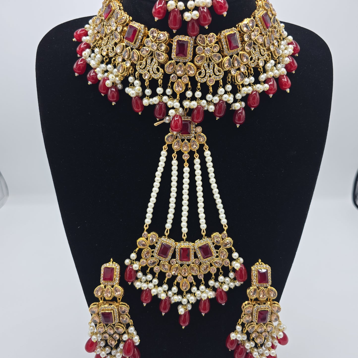 Elegant Gold Ruby Set