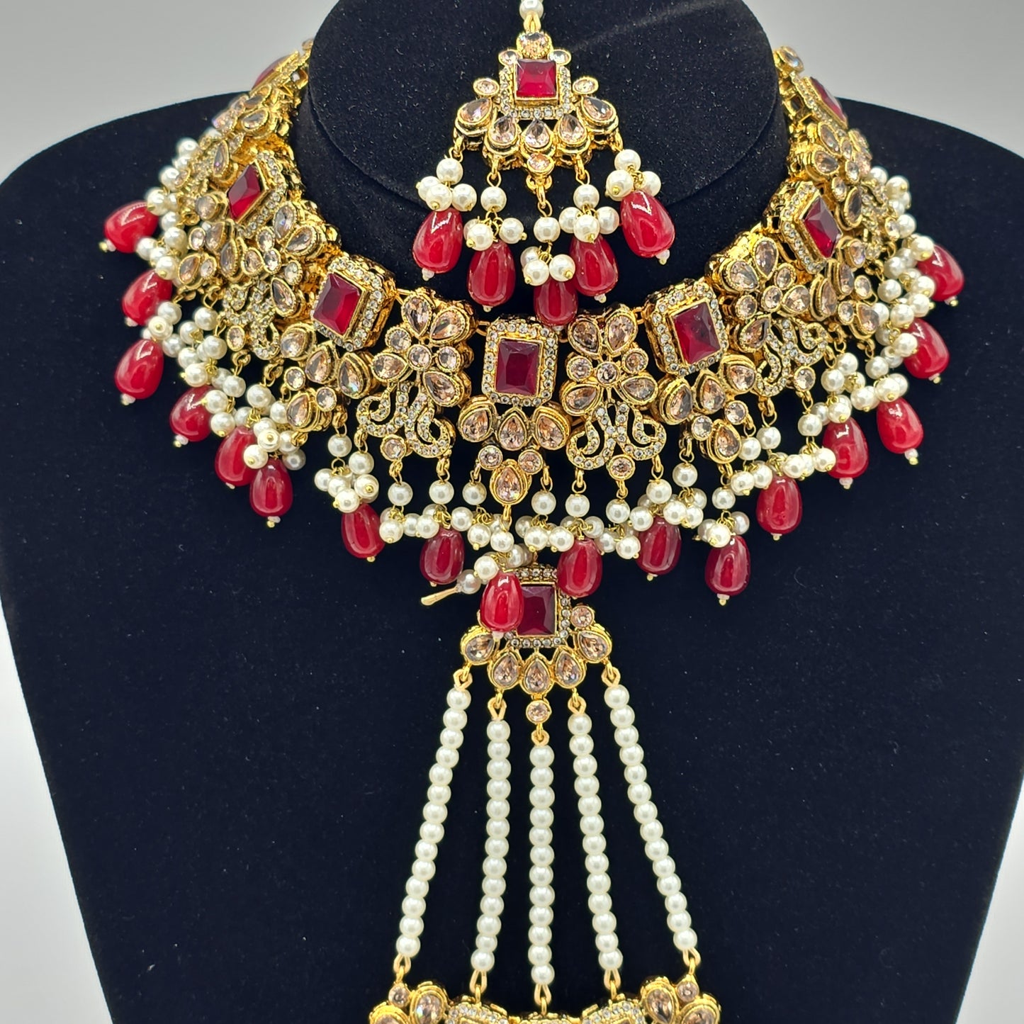 Elegant Gold Ruby Set