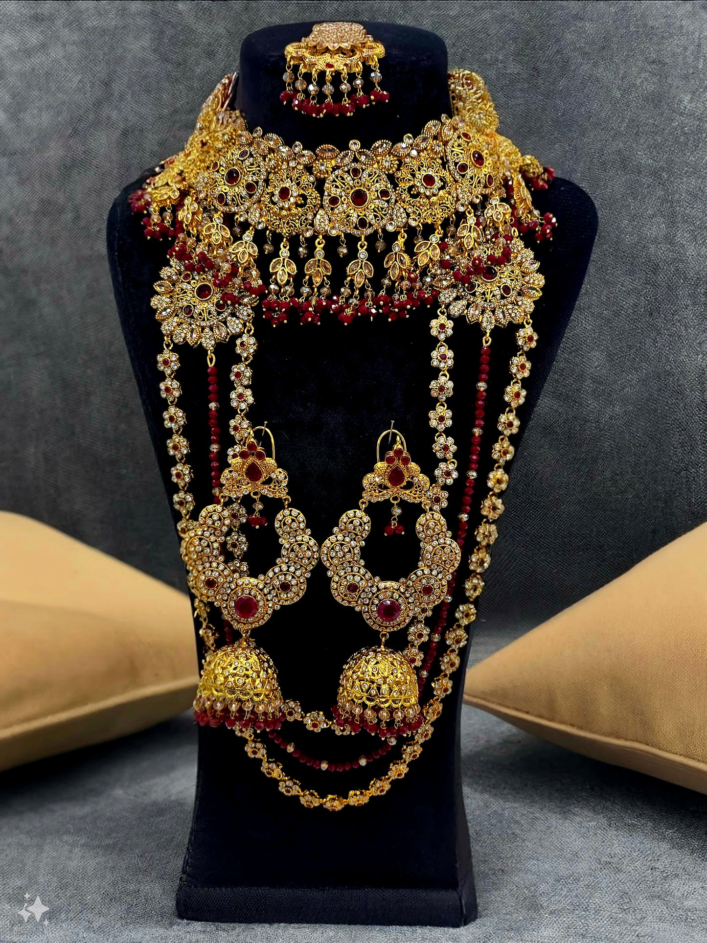 The Grand Bridal Jewellery set