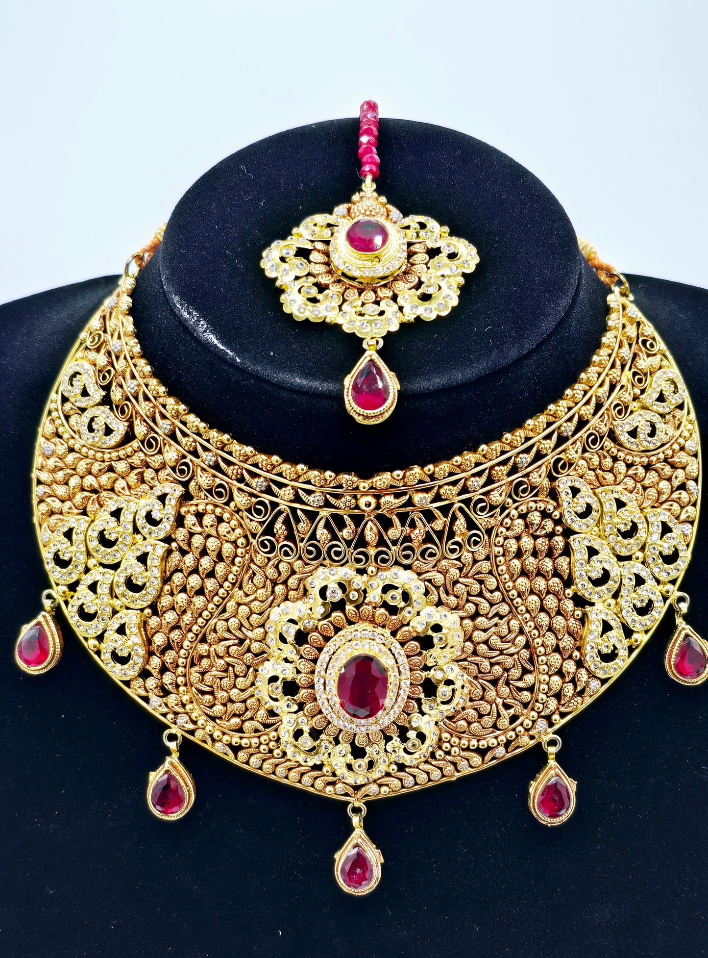 Antique Gold with Ruby