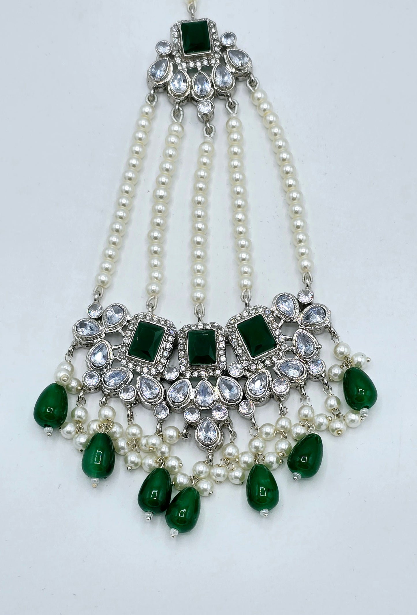 Elegant Silver Emerald